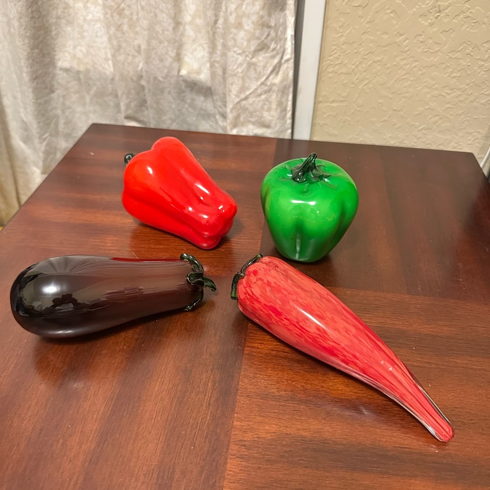 Vintage Murano Style Art Glass Hand-Blown Fruit and Vegetables Lot 4 piece set